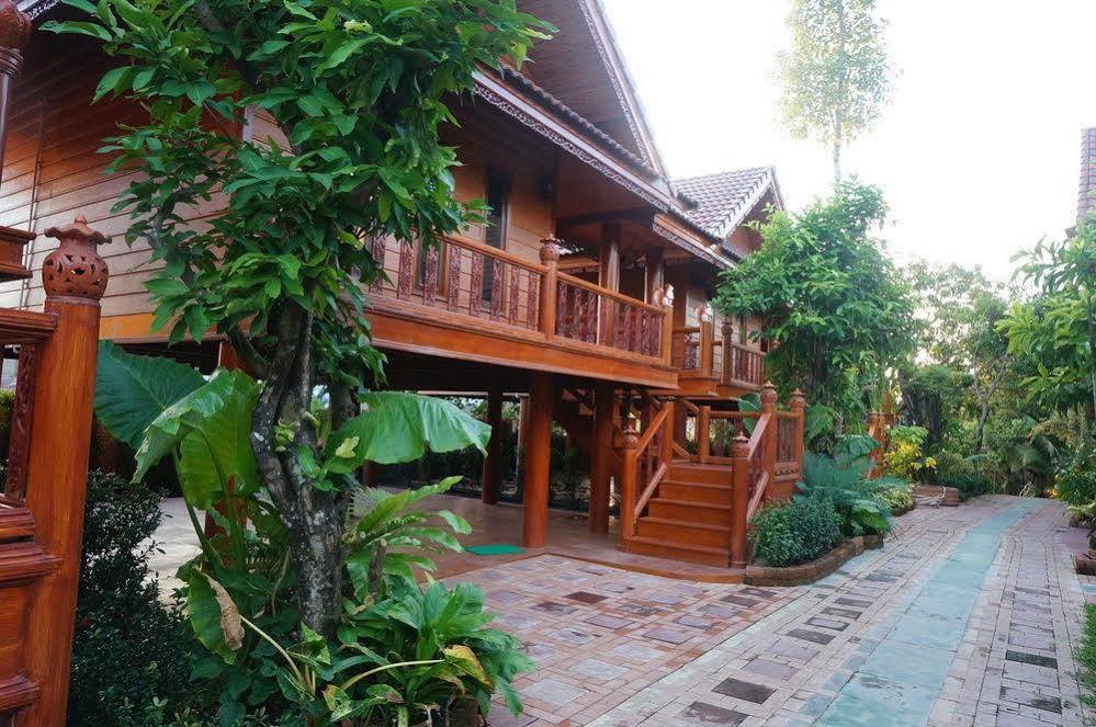 Ruen Tai Boutique Villa Phuket Exterior photo